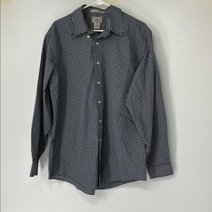 L.L Bean men’s button down shirt Large wrinkle resistant